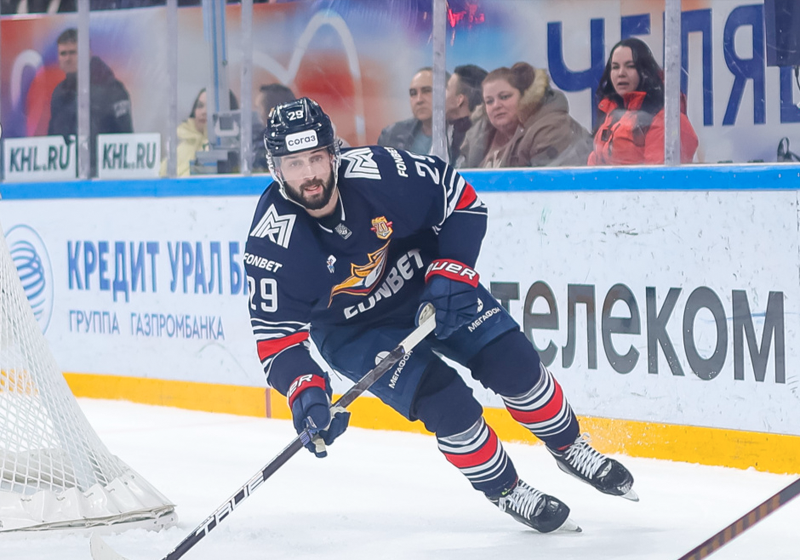 Даниил Вовченко: «При счёте 1:2 никакой паники не было, играли в свой хоккей и добились победы»